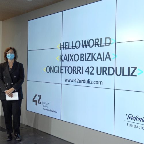 Bizkaiko Foru Aldundiak eta Telefónica Fundazioak 2021ean “42”, programazio campus berritzailea, irekiko dute Urduliz Dorrean